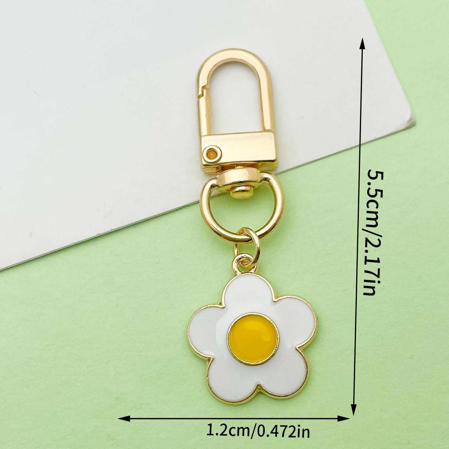 

Pearlescent Cherry Blossom Keychain with USB Flash Drive and AirPods Pendant