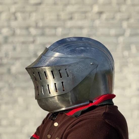 Etched Steel Medieval Knight Helmet Cosplay Renaissance Armor