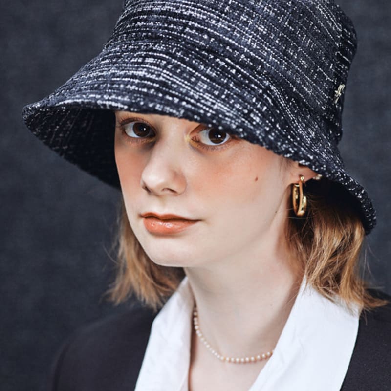 

ELKE BLOEM TWEED ЧЕРНАЯ ПАНАМА free