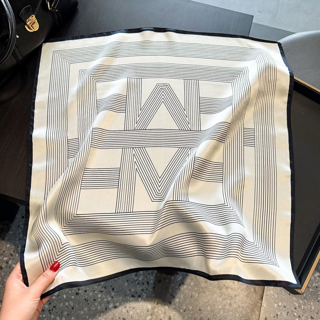 Women's Summer Simple Mulberry Silk Silk Printed Silk Scarf High Sense Professional Neck Protection Scarf 11cm Thin Small Square Scarf