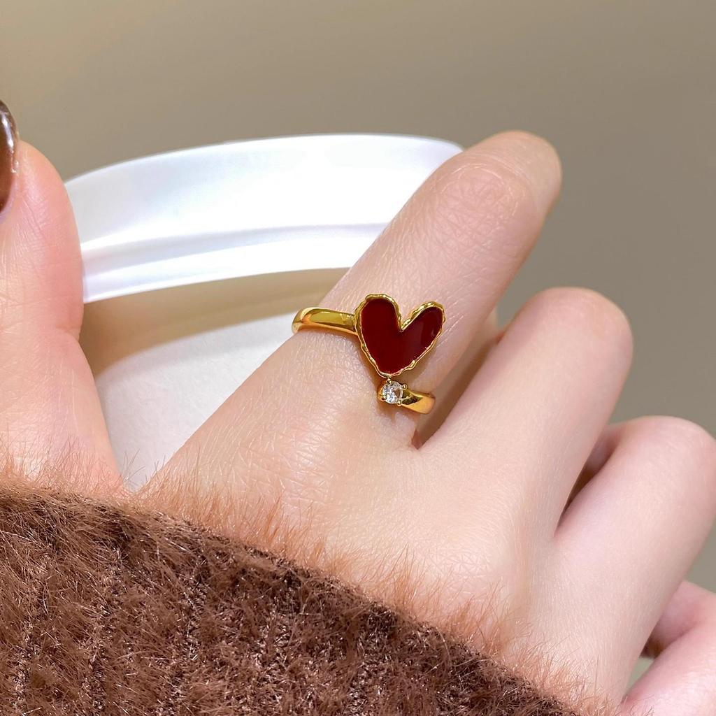 Exquisite French Red Heart Zirconia Open Ring for Women – Versatile High-End Hand Jewelry