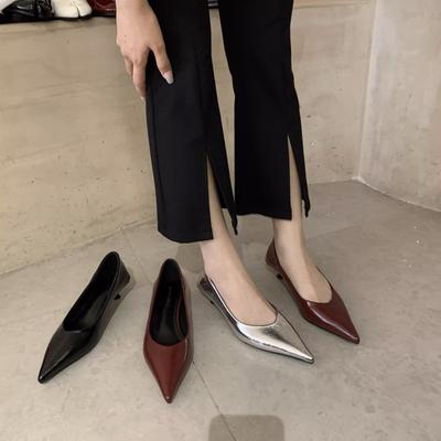 Fashion New Women's Boat Shoes 2024 Pointed Toe Pumps Kitten Heel Dress Shoes Silver Office Work Shoes for Female Black Spring Autumn