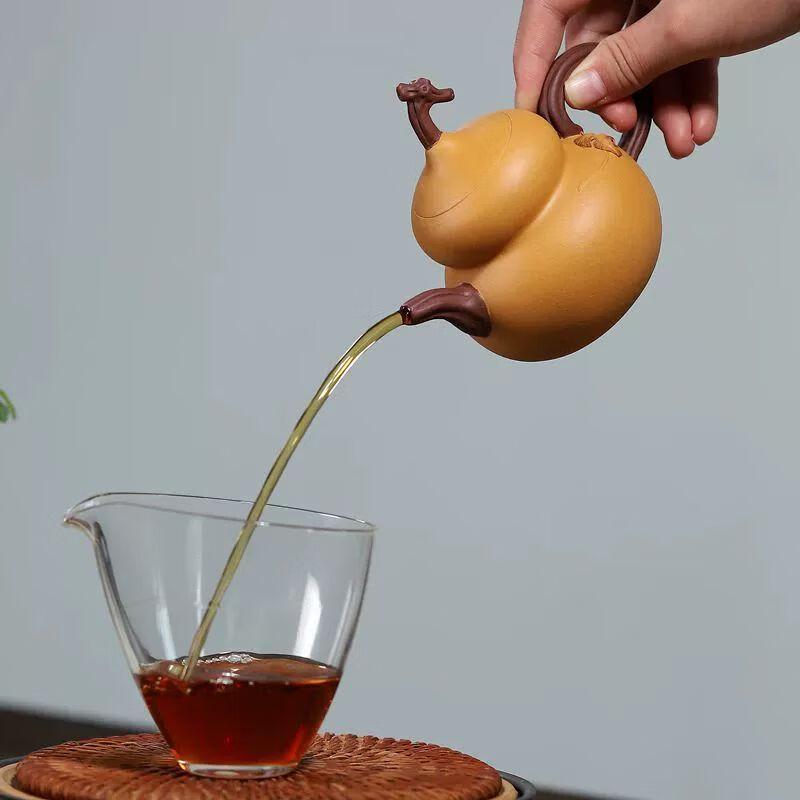 Handmade Yixing Zisha Gourd Teapot