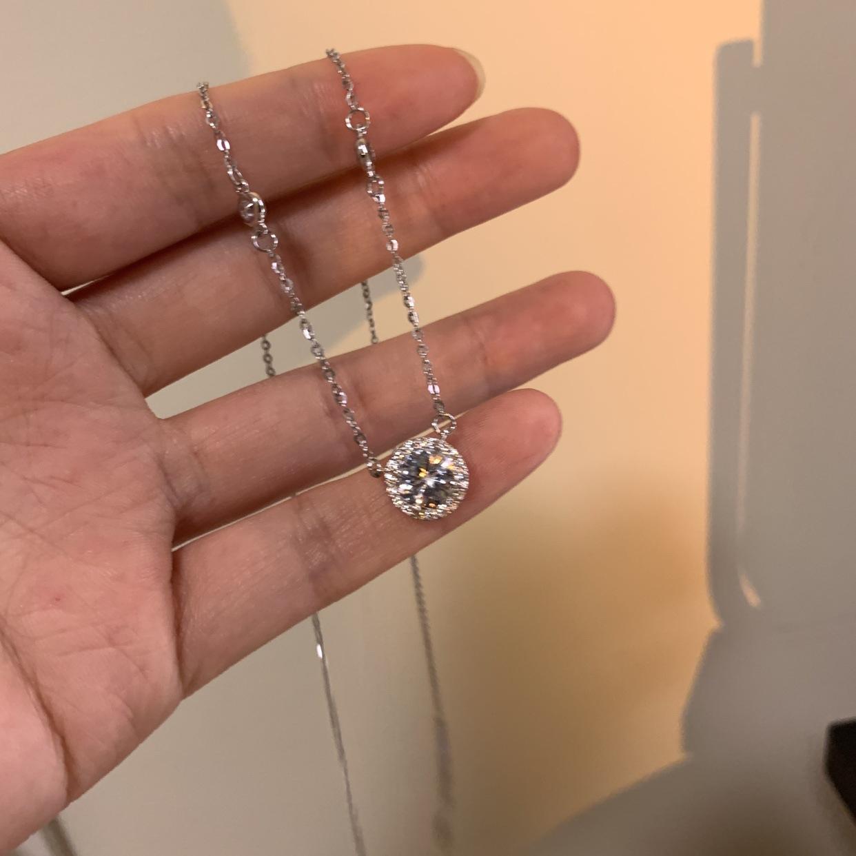 Super flash zircon silver necklace design temperament fashion commuting cold wind collarbone chain