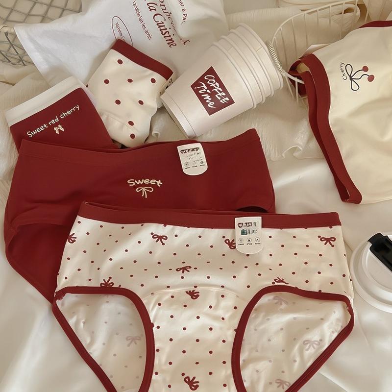 Girl Spring and Autumn Wedding Red New Cotton Extension Antibacterial Crotch Waist Triangle Briefs