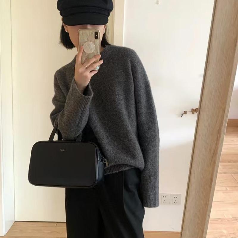 

Autumn and winter new temperament gray thickened knitted sweater women s crew neck bottoming shirt loose pullover solid color sweater outer wear One Size