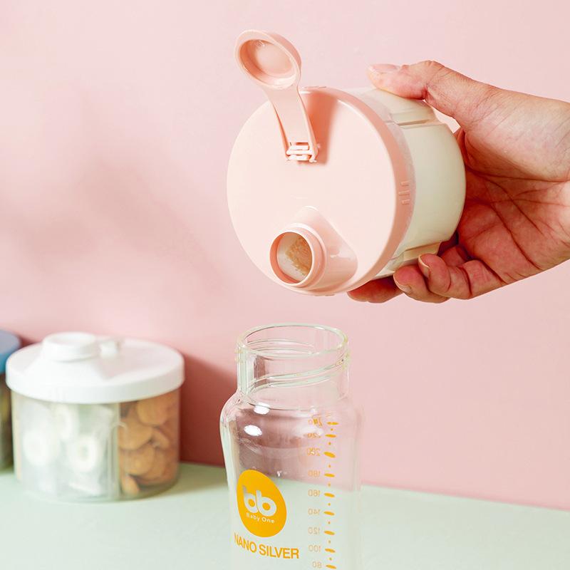 PP Infant Milk Powder Storage Box - Sealed Snack Dispenser for Travel, Spice Beige, BPA-Free, Durable Design