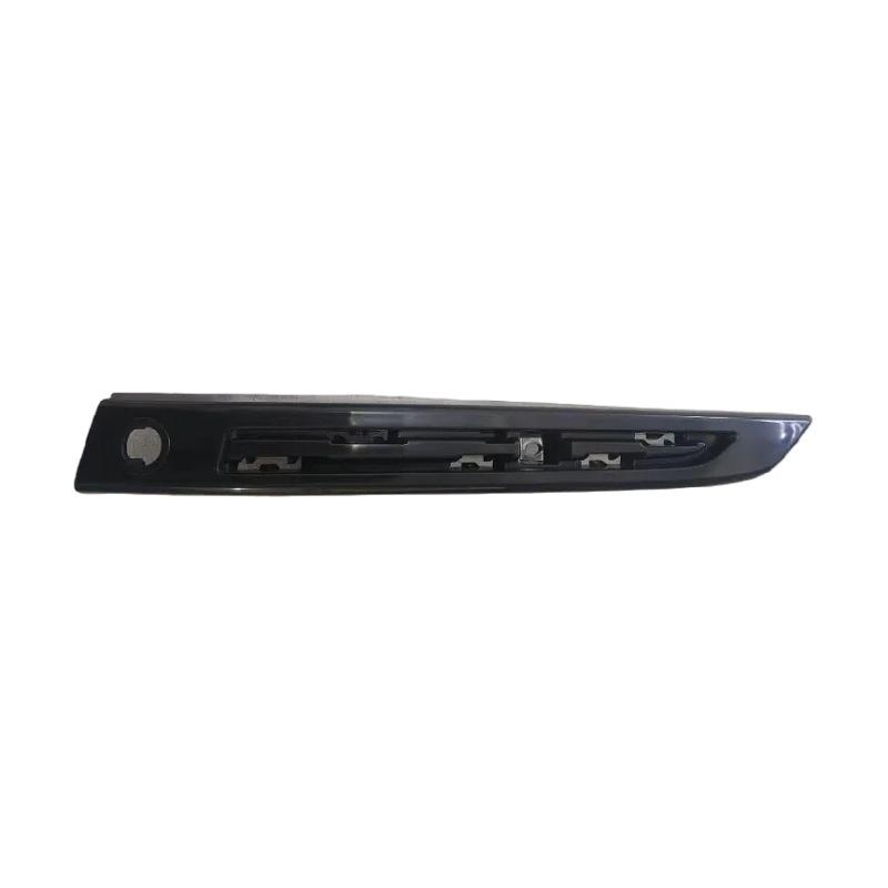 Front Bumper Air Vent Trim for 2023 Land Rover Range Rover Sport (LR168991/LR168992)