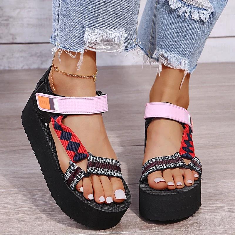 Fashion 2024 New Summer Women's Shallow Mouth Leaky Toe Platform Sandals Outdoor Simple Mixed Color Wedge Sandals Women's Sandalias