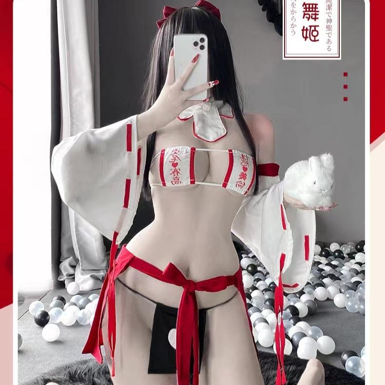 Bai Ling's new sex underwear Japanese witch three-point kimono skirt