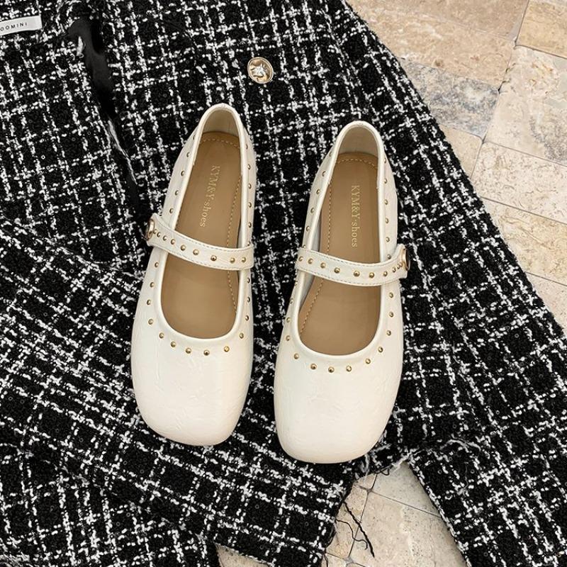

Модная весенняя новая одинарная обувь женская с круглым носком, с мелким вырезом, с заклепками, с ремешком на пряжке, с мягкой подошвой, противоскользящая, износостойкая, плоская обувь 40 грязно-белый
