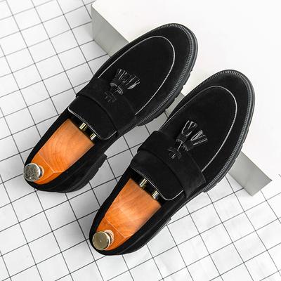 Mode Frühling Herren Modische Mattleder Spitz Quaste Lederschuhe Marke Herren Business Formell Bequeme Slipper