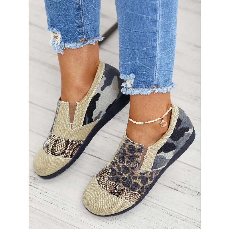 Women's Plus Size Leopard Print Slip-On Canvas Sneakers, Flat Casual Shoes