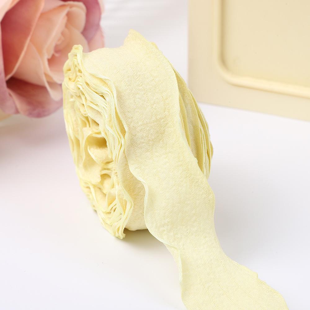 2.5cm Pleated Christmas Ribbon for Floral Arrangements & DIY Bouquets