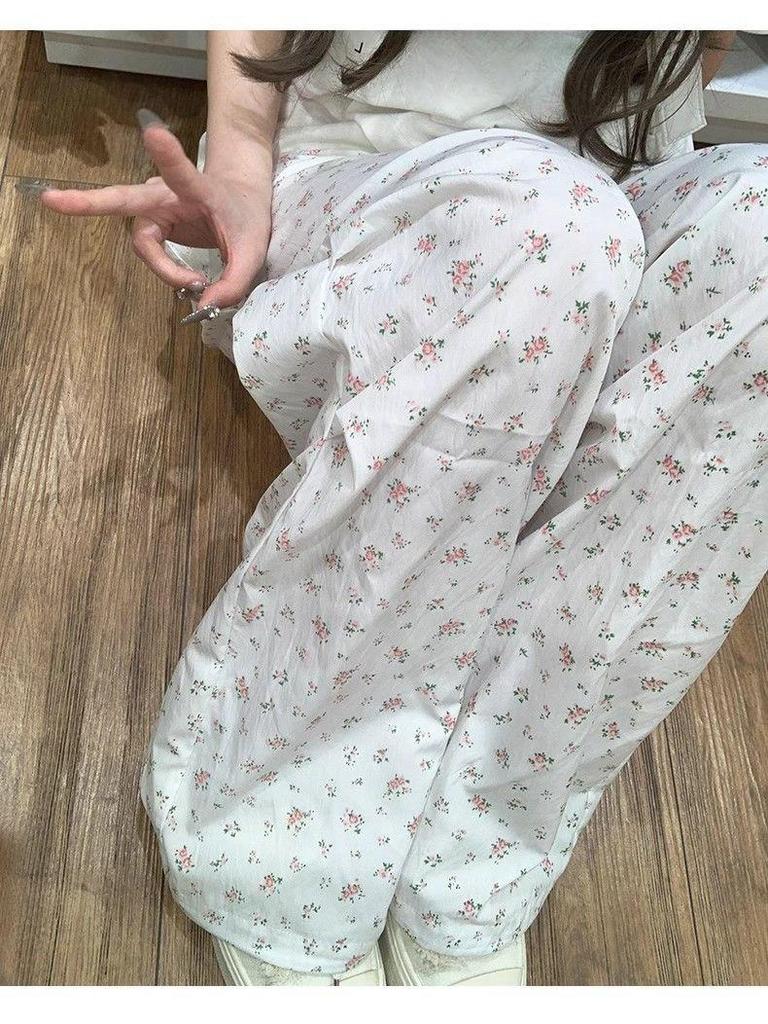 Pantaloni Cargo Largi de Vară/Primăvară 2025 pentru Femei, din Mătase de Gheață Florală: Stil Sportiv Retro Lejer