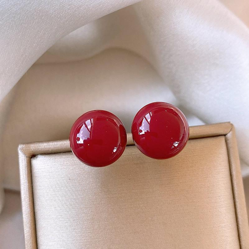 

Геометрические красные серьги-капли в форме клубничного сердца: Элегантные украшения Серебряные иглы в стиле ретро