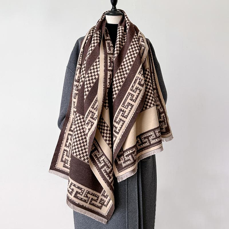 Latest Design Winter Two-Sided Jacquard Cashmere Scarves High Quality Women Thicken Wrap Shawl Ladies Wool Pashmina Scarf