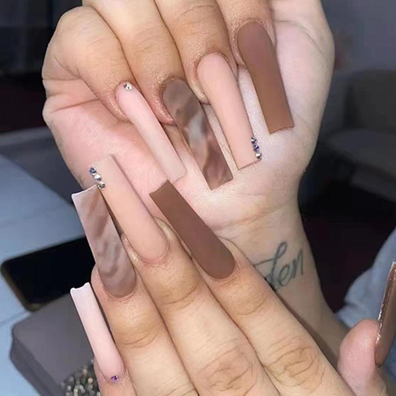 24 Stuks Herbruikbare Zelfklevende Nepnagels French Lang Ballet Roze Roos Contrast Lijn Press On Nagels