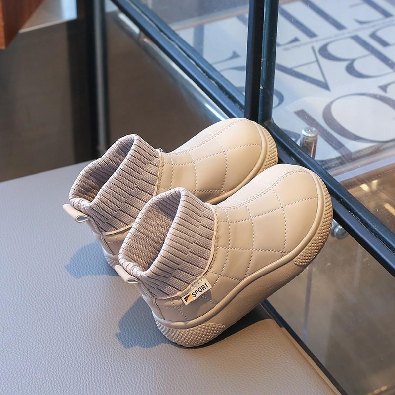 Winter New Fashion Casual Child Sneakers Simple Thick Stylish Versatile Girl Shoes Comfort Warm Boy Shoe Thick Soled Cotton Shoe