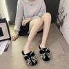 Mode Zapatos Mode Niedliche Damen Baumwollpantoffeln 2025 Winter Neu Runde Zehenpartie Flache Schuhe Schlichte Schleife Damenschuhe Zehentrenner Für Damen