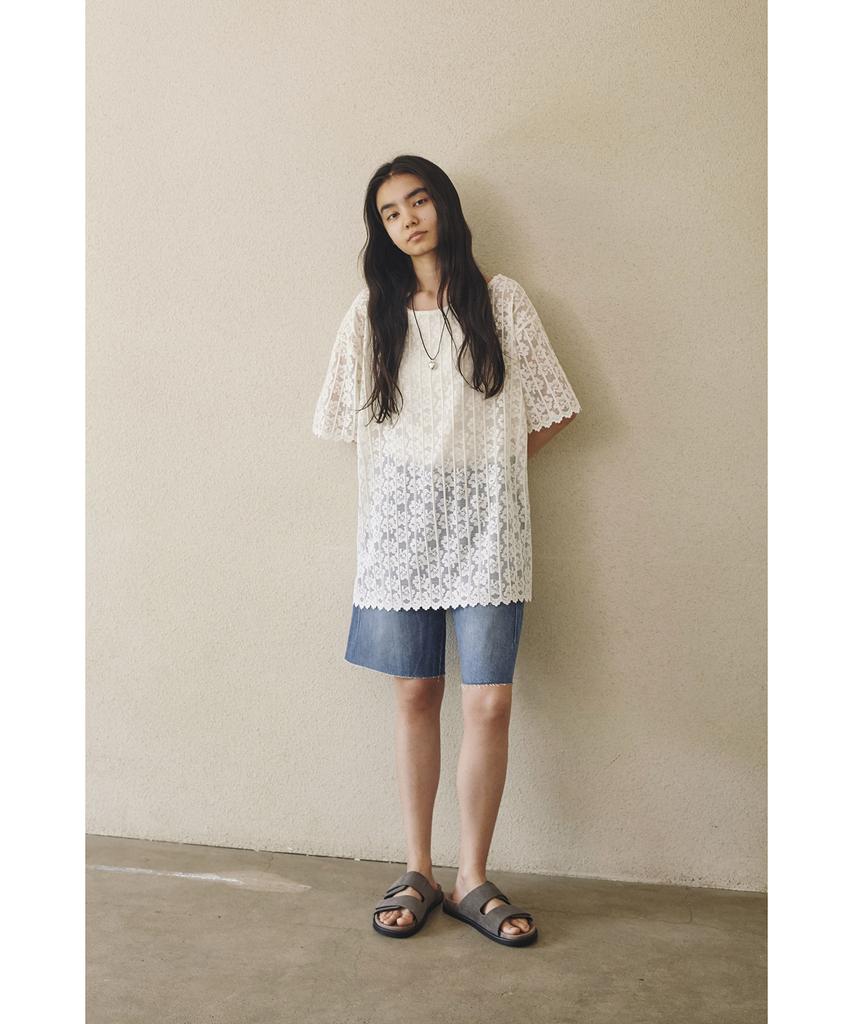 BETWEEN A AND B Floral Lace Sheer Blouse [Cream]
