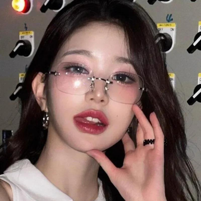 2025 Y2K Dámske Retro Malé Štvorcové Okuliare Dievčenské Japonské Harajuku Sklenené Okuliare Bezrámové Počítačové Okuliare Proti Modrému Svetlu