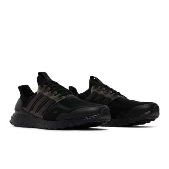 

adidas UltraBoost DNA Mono Triple Black GX3074 EU 36.5 чёрный