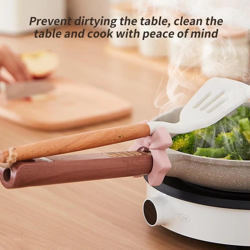Bow-knot Spoon Rest Heat-Resistant Material Silicone Construction Silicone Spoon Holder Compact Size Cute Design