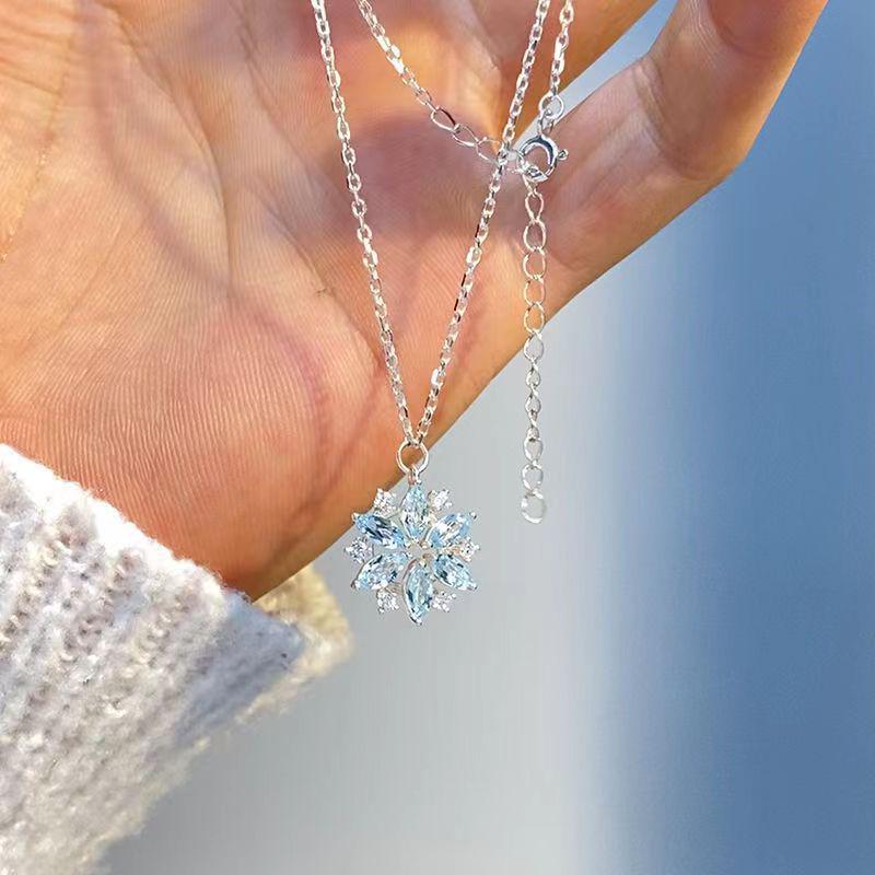 Elegant Sky Blue Diamond Snowflake Necklace - Luxurious Design for Women, Perfect for Christmas or Birthday Gifts