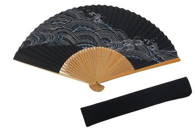 Fan with Fan In a Presentation Made In Featuring Flowing Water Fish [Hasegawa] Men's Kyoto-style Case, Box, Japan, Design.