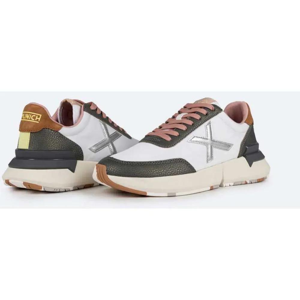 Munich Versus 87 Sneakers