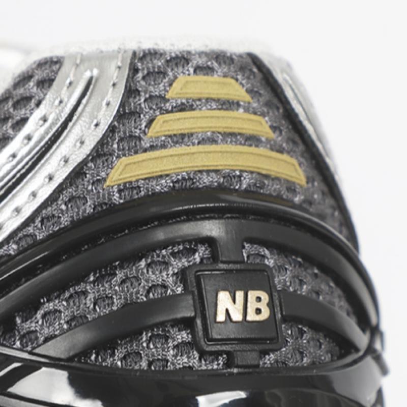 New Balance 1906r Silver Metallic Black