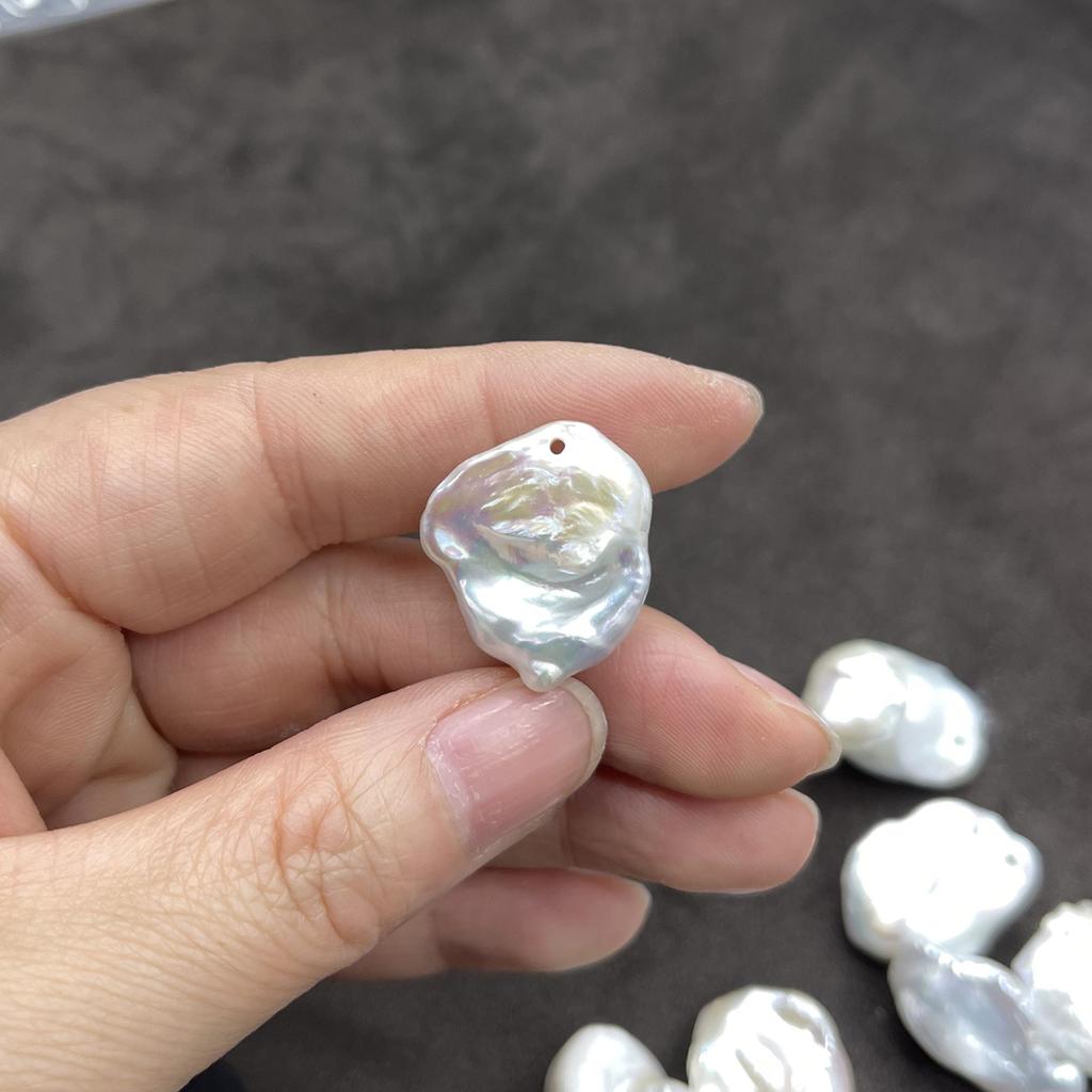 2Pcs, Baroque Pearl Pendant With Hole, Natural Freshwater Pearl Charms for Jewelry Making DIY Necklace Bracelet Accessories 15-20mm