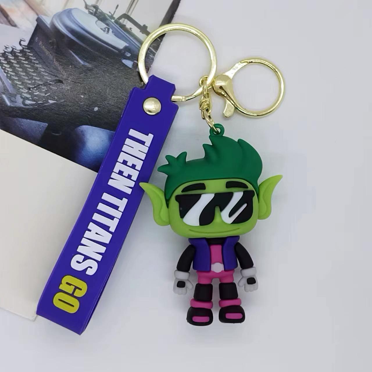 

Cute movie cartoon figure keychain stereo silicone doll Key Chains Cartoon pendant keyring couple car bag ornaments gifts
