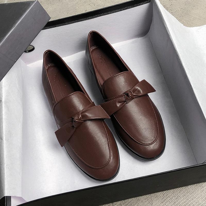 

Small leather shoes women s style new soft-soled Doudou shoes flat single shoes large size 41-43 33 коричневий