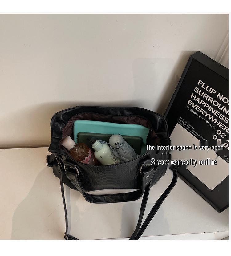 Retro European & American Shoulder Bag: Versatile, Stylish, Casual Handbag for Everyday Commute