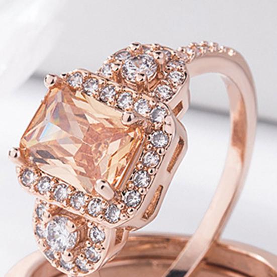 2Pcs/Set Ladies Rings Shiny Faux Crystal Rose Golden Alloy Ring Elegant Jewelry Accessories Fashion Micro-Inlaid Square Rhinestones Rings Engagement