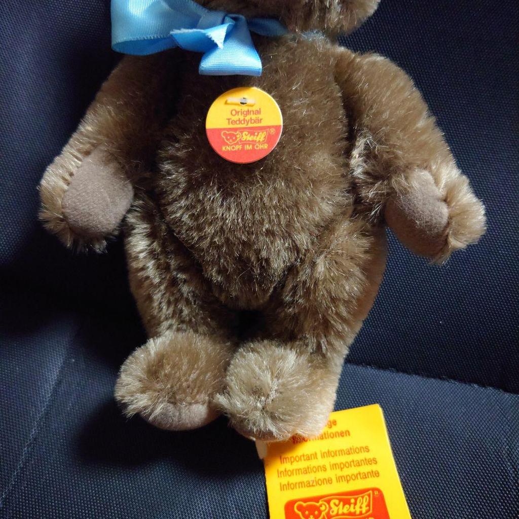 [USED] Excellent Condition Vintage Steiff Teddy Bear, Brown, Germany