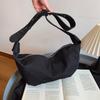 Niche Bag Women's Spring and Summer New Simple and Versatile Shoulder Messenger Bag Casual and Lightweight Dumpling Bag