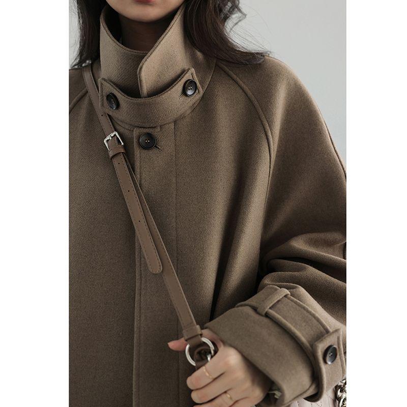 Women's Hepburn Style Mid-Length Woolen Coat - 2025 Winter Collection, Thickened and Stylish.