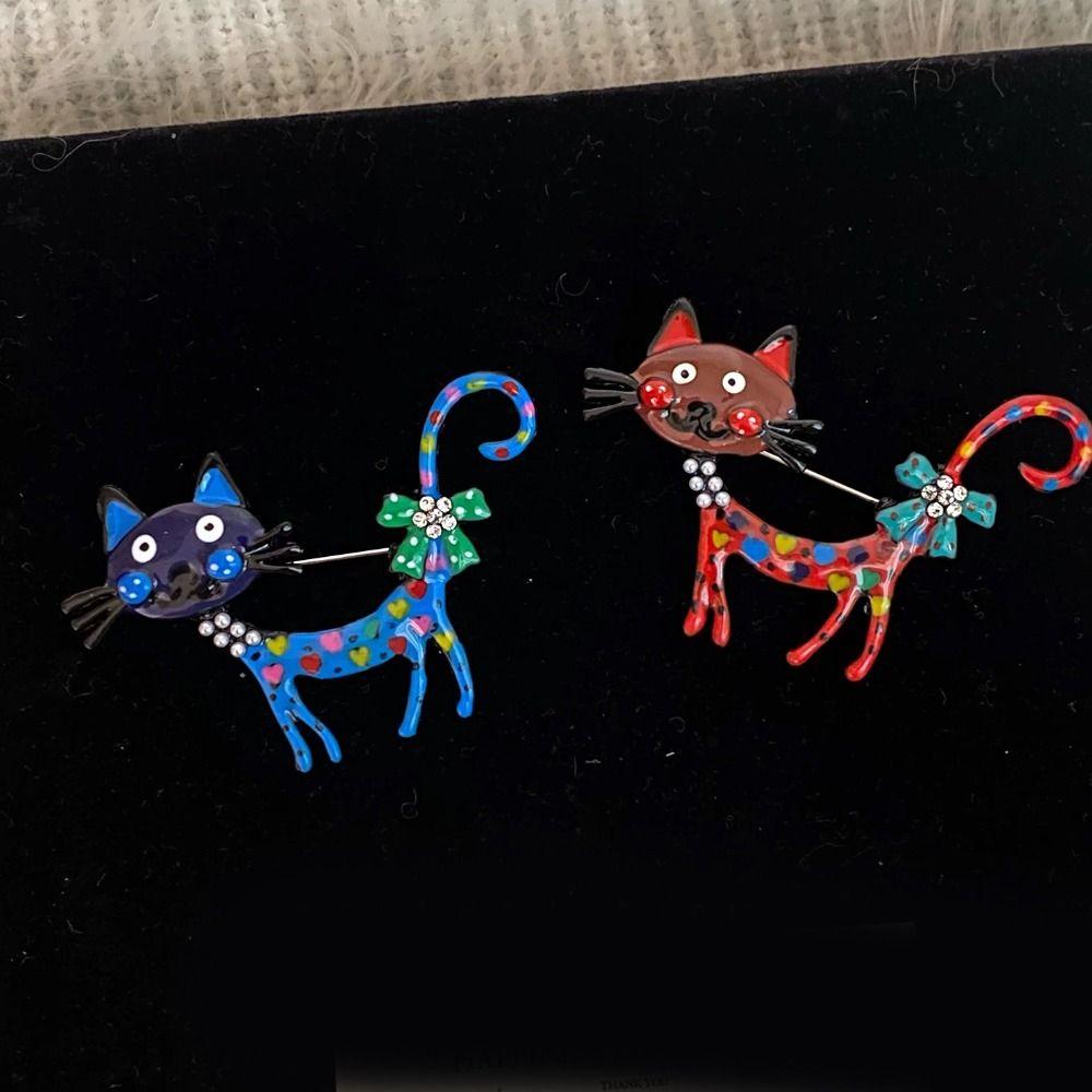 Retro Vintage Enamel Brooch Rhinestone Corsage Ornament Elegant Dripping Oil Cat Brooch  for Gift