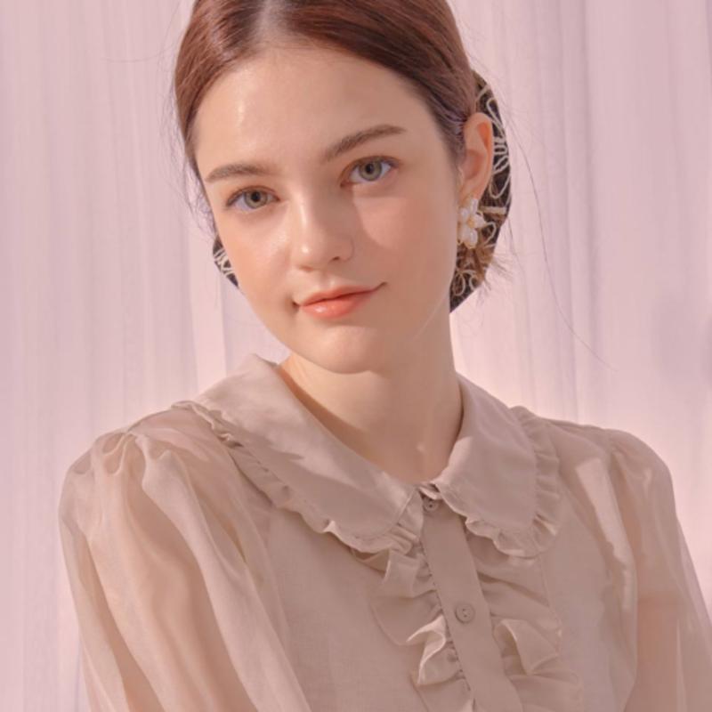 Dana Burton Flower Stitch Gopchang Band Scrunchie