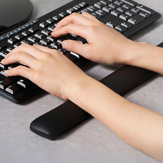 Buy 3M Wrist Protective Keyboard Pad WR85B at affordable prices — free shipping, real reviews