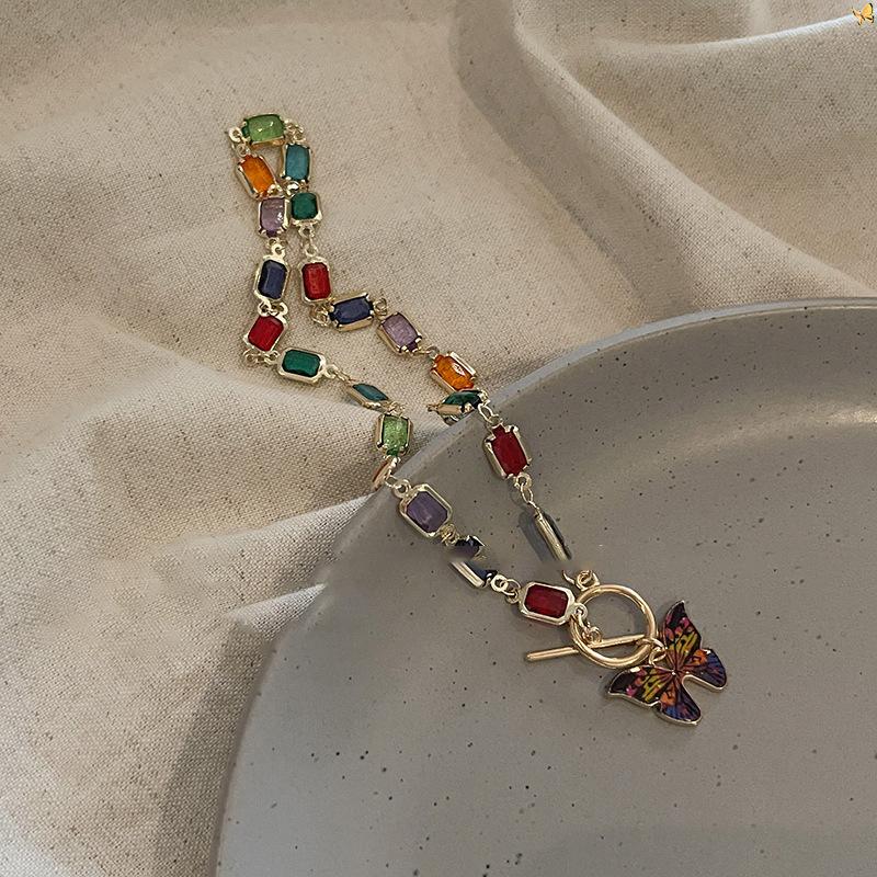 

Retro Beaded Butterfly Rainbow Pendant Chain Choker Necklace For Women Bohemia Charm Jewelry Accessories as the picture