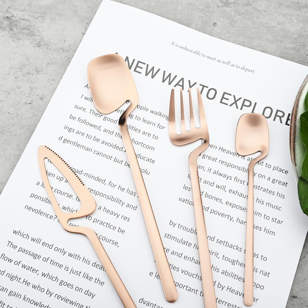 Western 16Pcs Knife Fork Spoon Dinnerware Set Matte 304 Stainless Steel Dinner Cutlery Set Party Kitchen Flatware Tableware