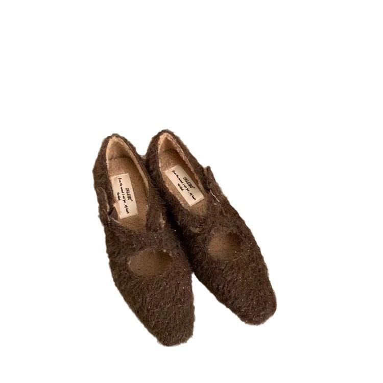 French Small Fragrant Style Low-heeled Single Shoes Women's Plush Fluffy Shoes Outer Wear 2025 New Shallow Grandma Shoes Ballet Shoes