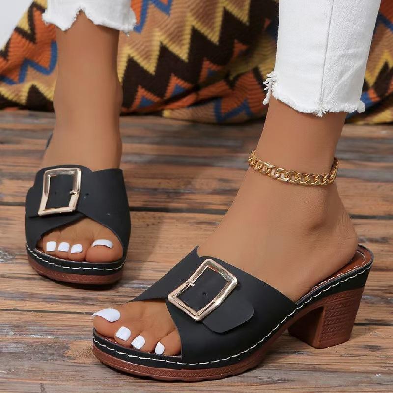 Fashion Women Slippers 2025 Summer New Fashion Soft Platform Shoes Ladies Chunky Heels Buckle Designer Slippers