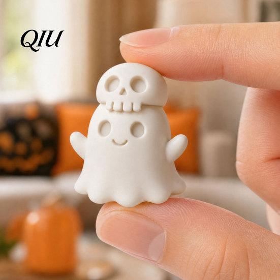 Skull Ghost Decor 3D Printed Figurine, Spooky Gothic Statue, Mini Cartoon Ornament for Table Centerpiece Shelf Desk Halloween