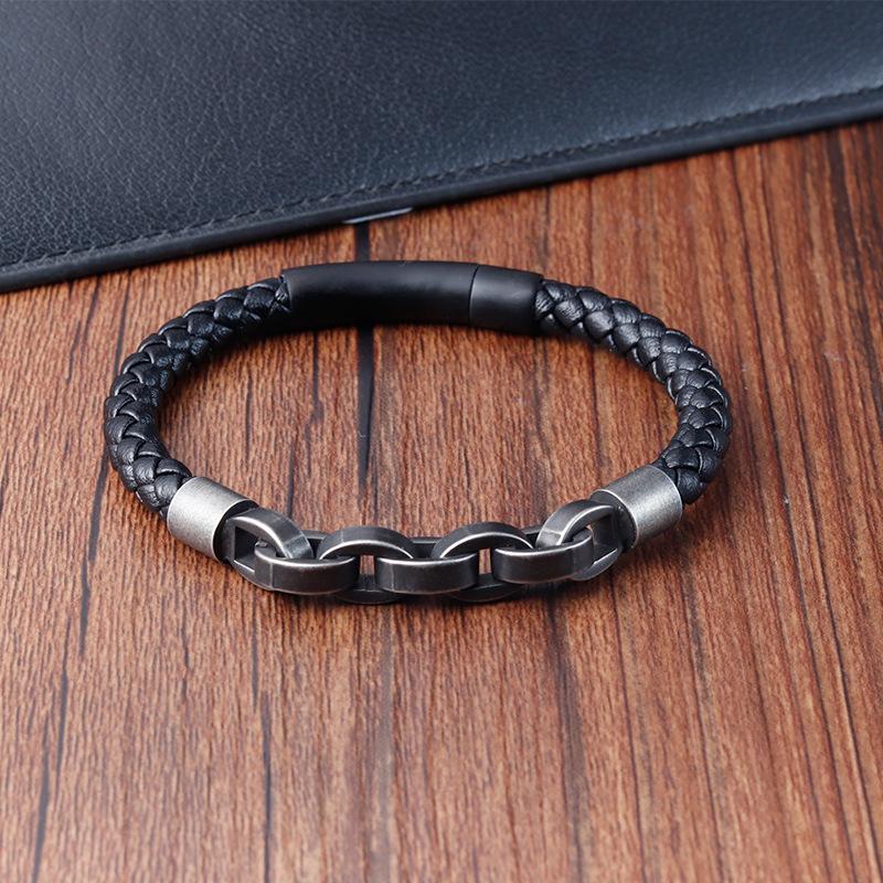 Landy American Vintage Leather Bracelet Stainless Steel Fashion Trendy Accessories Black Gun Plated Lock Twisted Bracelet
