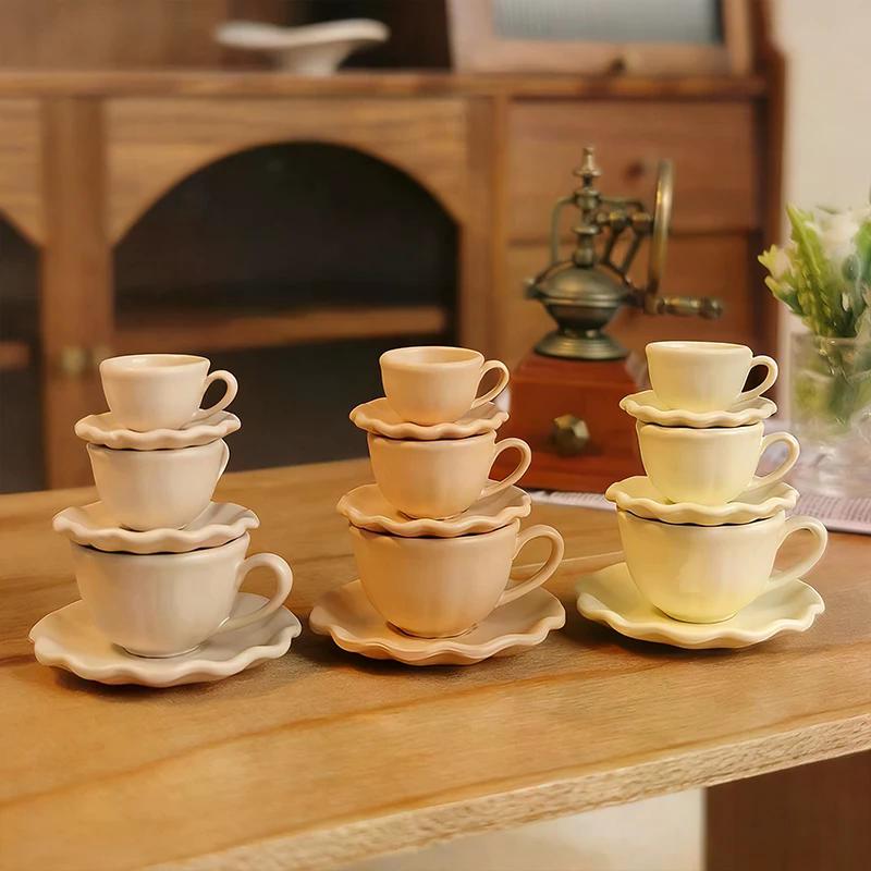 2Pcs Miniature Dollhouse Coffee Latte Cup & Dish Set Mini Drinks Dessert Model Doll House Accessories Kids Play Toy Gift